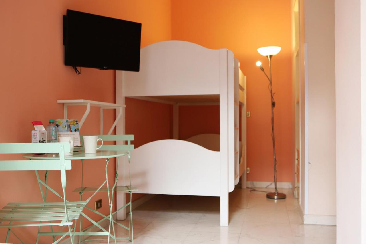 Piazza Dante Suites By Wonderful Italy ナポリ エクステリア 写真