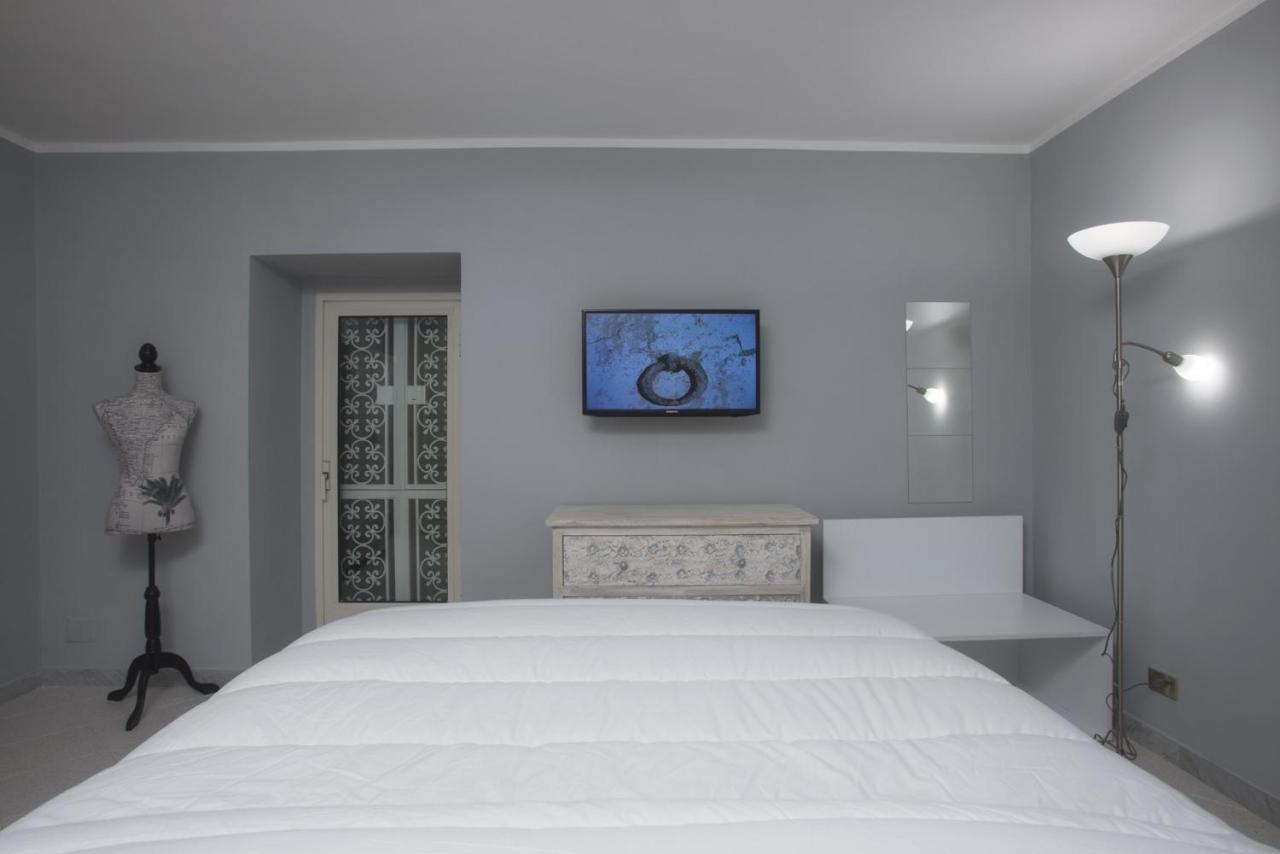 Piazza Dante Suites By Wonderful Italy ナポリ エクステリア 写真